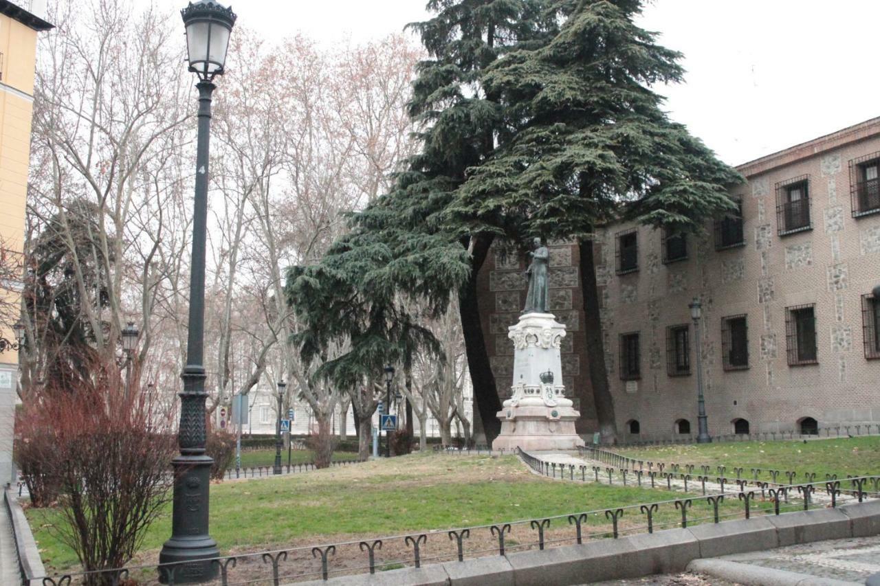 Apartmán Duplex Unico En Opera - Palacio Madrid Exteriér fotografie